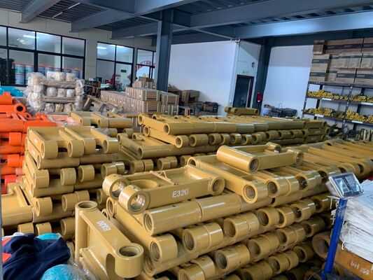 SH350 Sumitomo excavator boom bracket, high-quality I-steel frame, excavator connecting rod accessories, durable and wear-resistant.