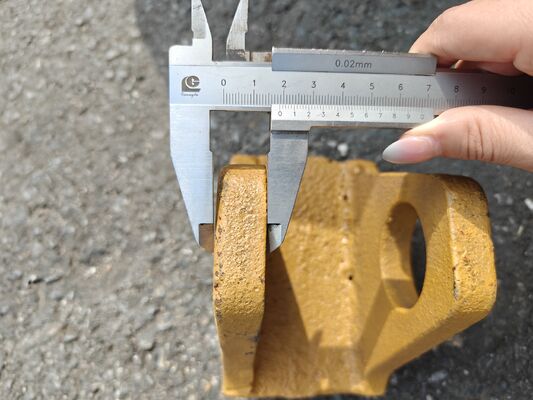 Universal tooth guards and bucket edge protectors for all excavator models,available in 4.0, 5.0, 6.0 specifications. Wear-resistant bucket edge protection blocks directly supplied by the manufacturer