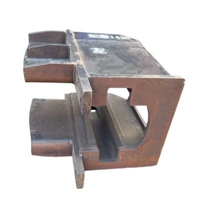 Yugo del vacío / tenedor delantero para Kato HD1430 Partes del tren de excavadora,Compatible con Kato HD1430 Tren de excavadora tenedor delantero, soporte de mandíbula, componentes del tren de excavadora que incluyen cuatro ruedas y una vía